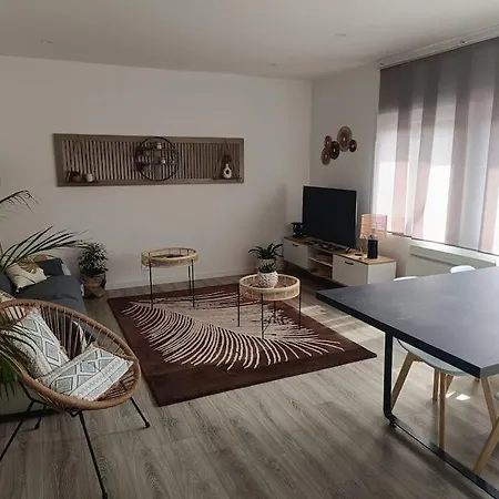 L'appart' Centre 3 Chambres Apartment Rethel